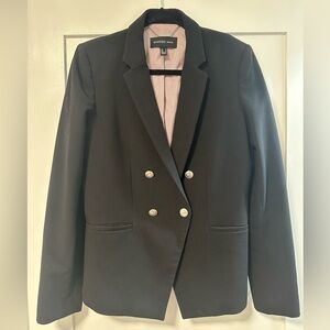 Women's black fitted timeless blazer